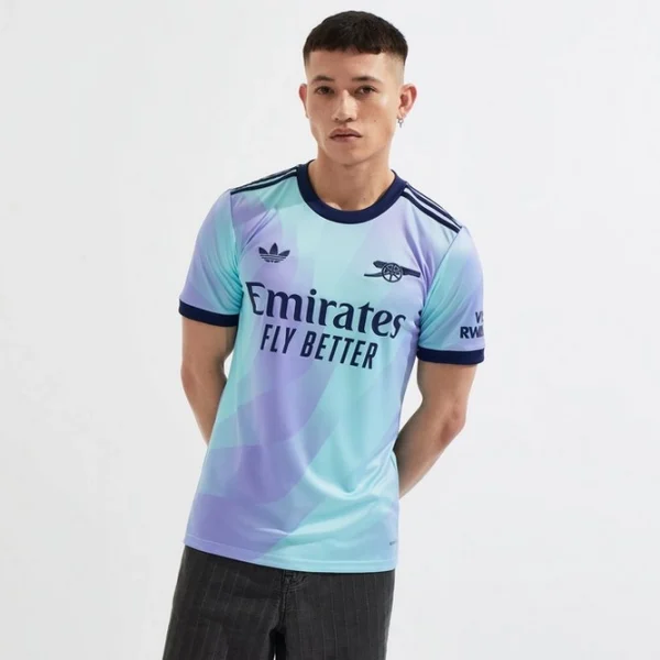 Entdecken Sie die besten arsenal adidas herren 2425 drittes trikot mit individuellem aufdruck Kategorien