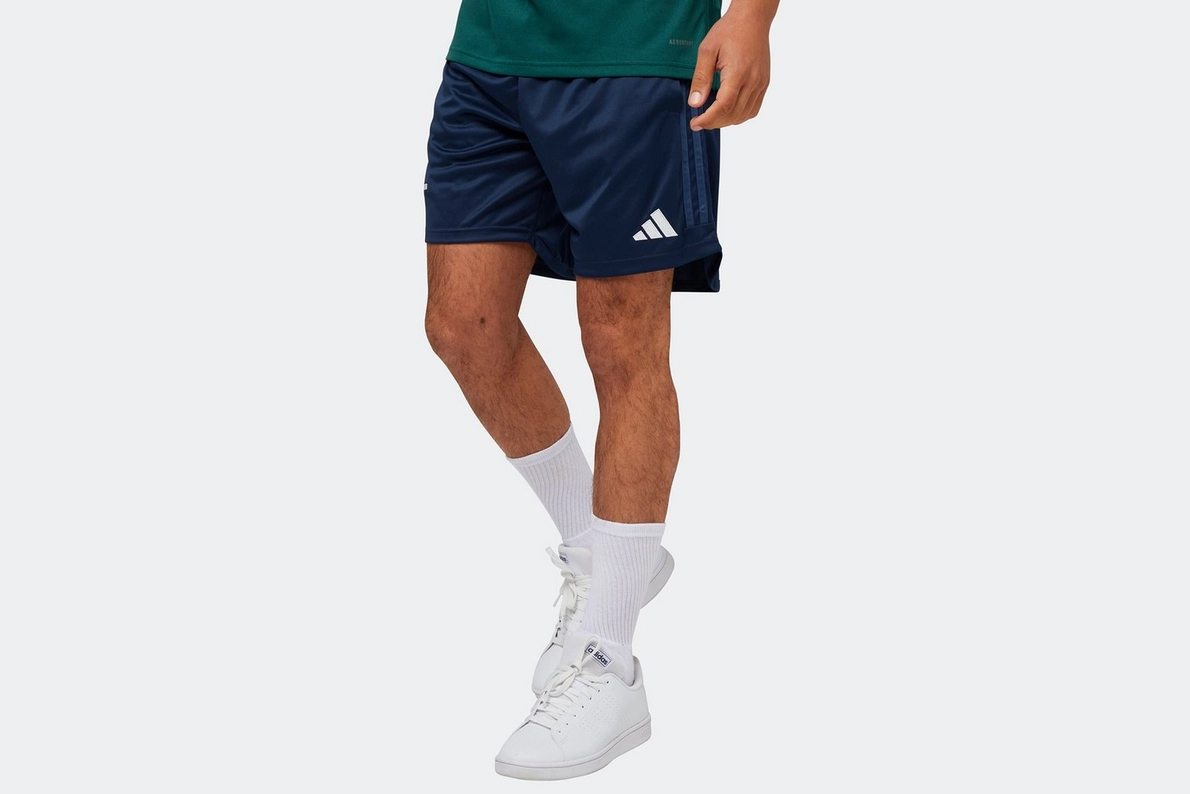 Entdecken Sie die besten arsenal 2324 dritte shorts für herren Kategorien