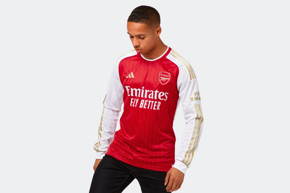 Entdecken Sie die besten arsenal 2324 langärmliges heimtrikot für damen Kategorien