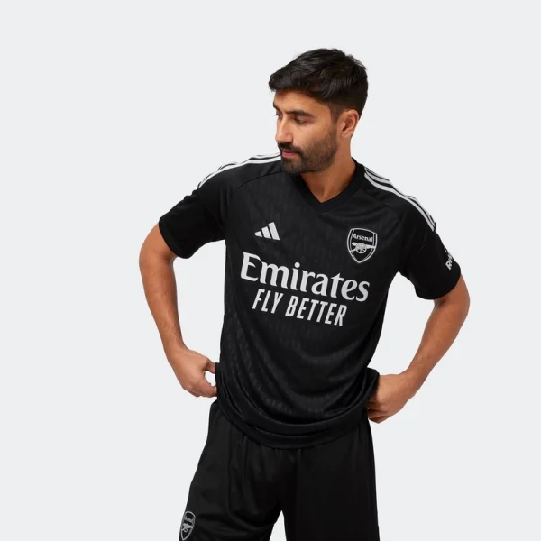 Entdecken Sie die besten arsenal 2324 schwarzes torwarttrikot für damen Kategorien