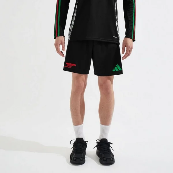 Entdecken Sie die besten arsenal herren adidas 2425 auswärtsshorts Kategorien