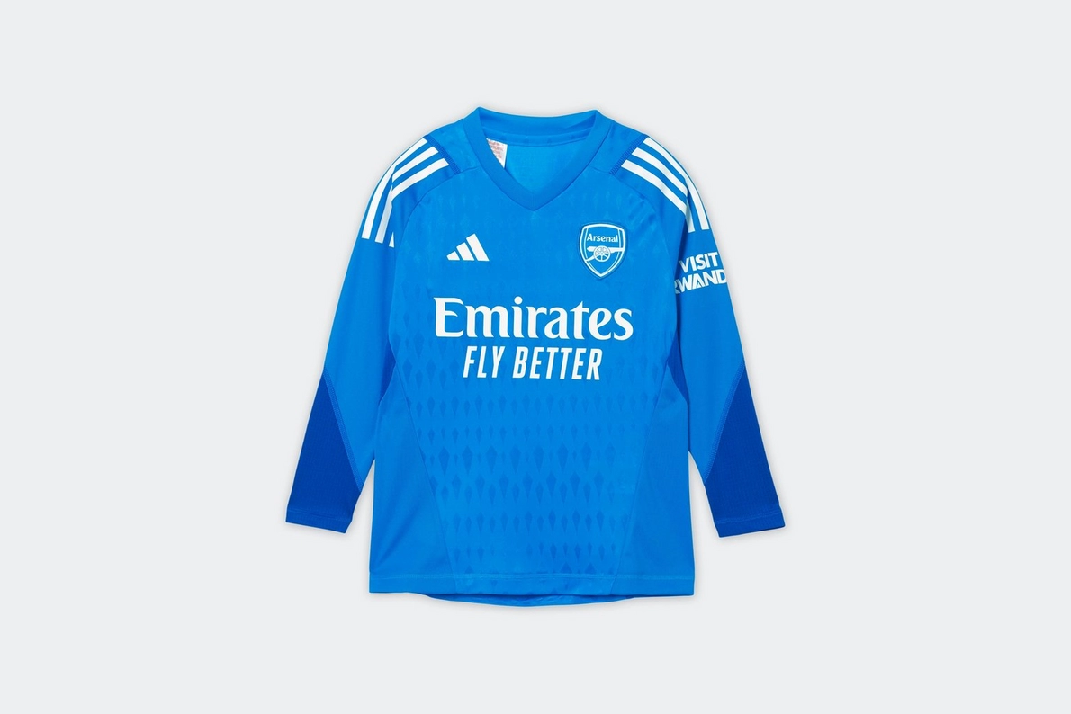 Entdecken Sie die besten arsenal junior 2324 blaues torwart-langarmtrikot Kategorien